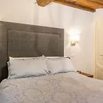 The Liberties - Luxury In Old Town